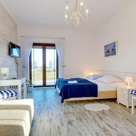 Riwiera Z Widokiem Na Zalew Wislany 库瑞尼卡慕斯卡