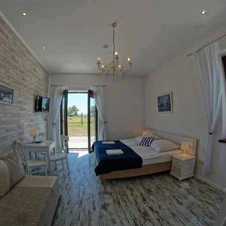 Δωμάτια σε οικογενειακή κατοικία Riwiera Z Widokiem Na Zalew Wislany *