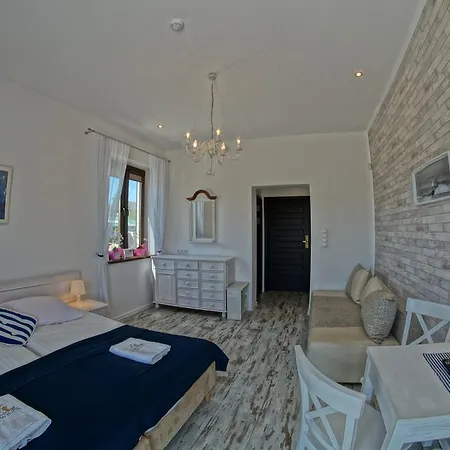 Riwiera Z Widokiem Na Zalew Wislany 库瑞尼卡慕斯卡